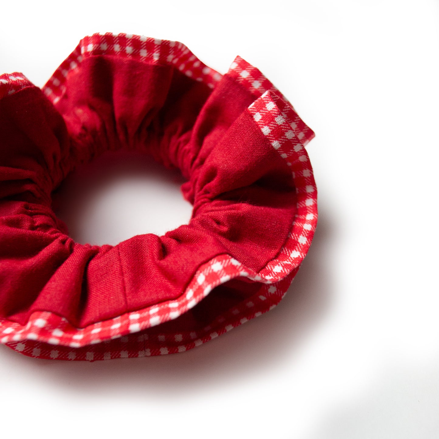 ruffle scrunchie Crimson-Snow